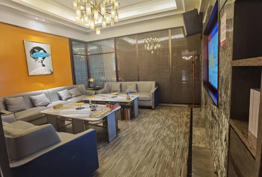 好来登KTV