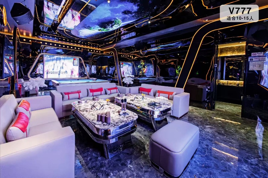 香谢十三艺术空间