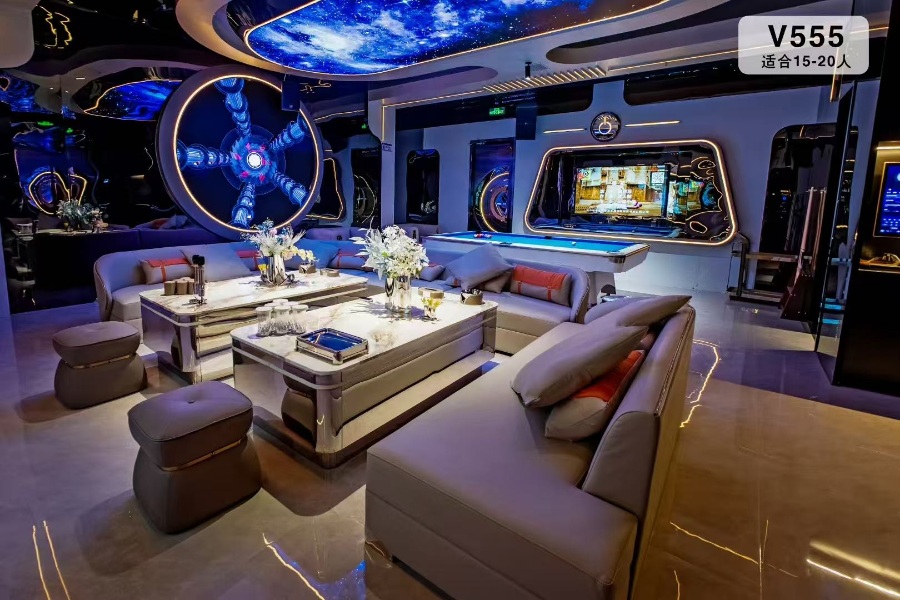 香谢十三艺术空间